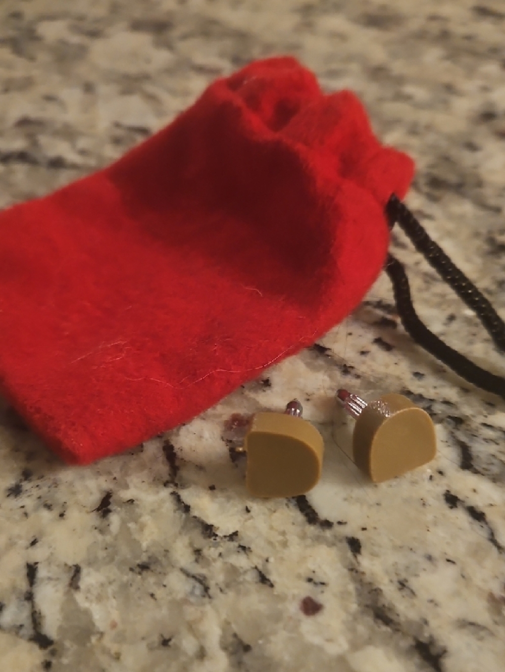 Christian Louboutin Red Velvet Drawstring Pouch with Black Logo - Picture 4 of 5